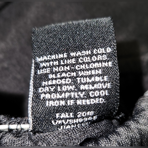 AVIA Athletic Shorts - Men's Small - Picture 5 of 6